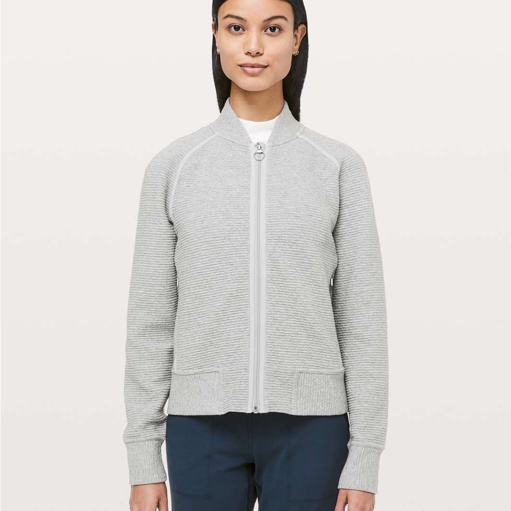 Lululemon On Repeat Bomber Size 2 - Heathered Core Light Grey